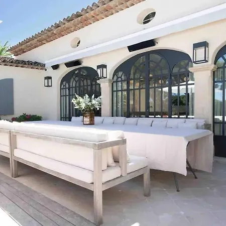 7 Bedroom In The Parcs Villa Saint-Tropez