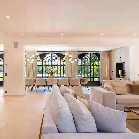 7 Bedroom In The Parcs Villa *